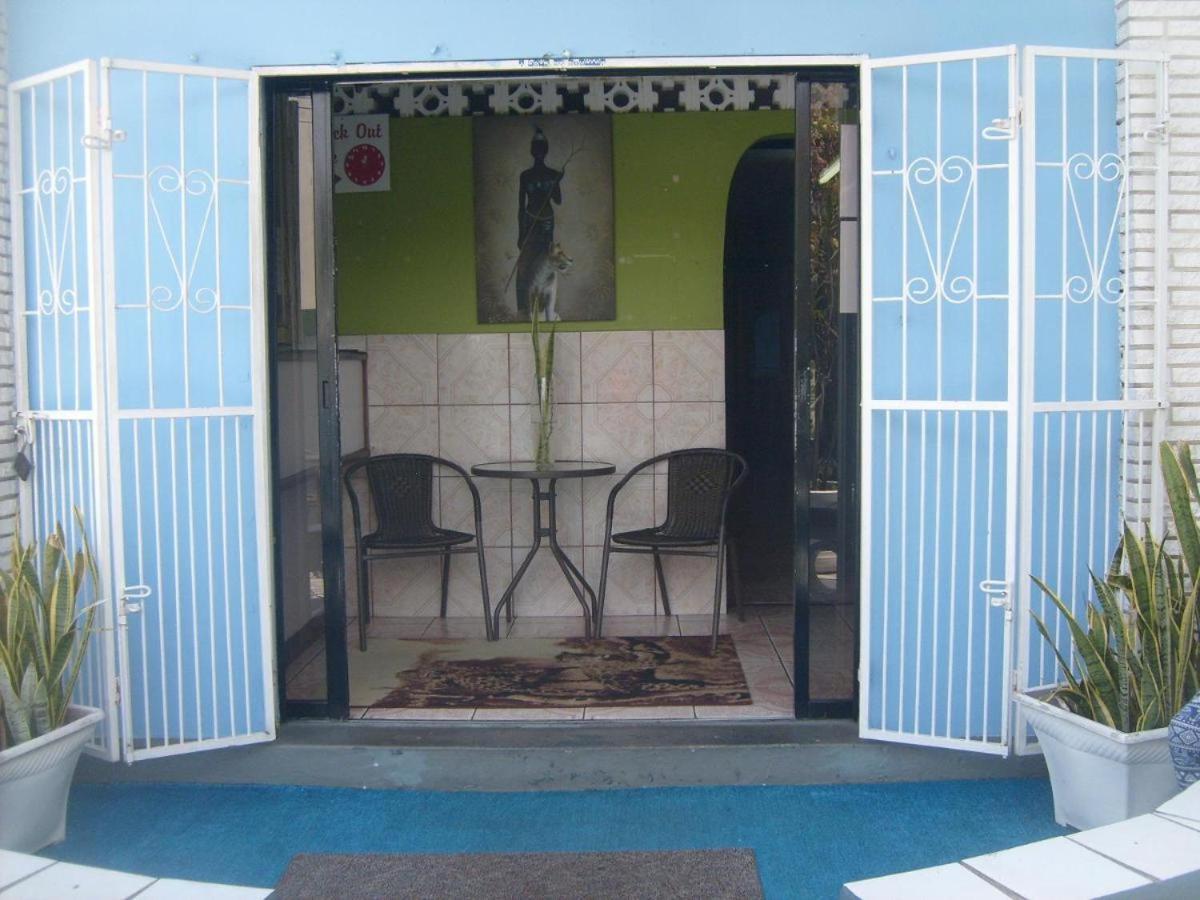 Caribbean Tourist Villa Port of Spain Luaran gambar
